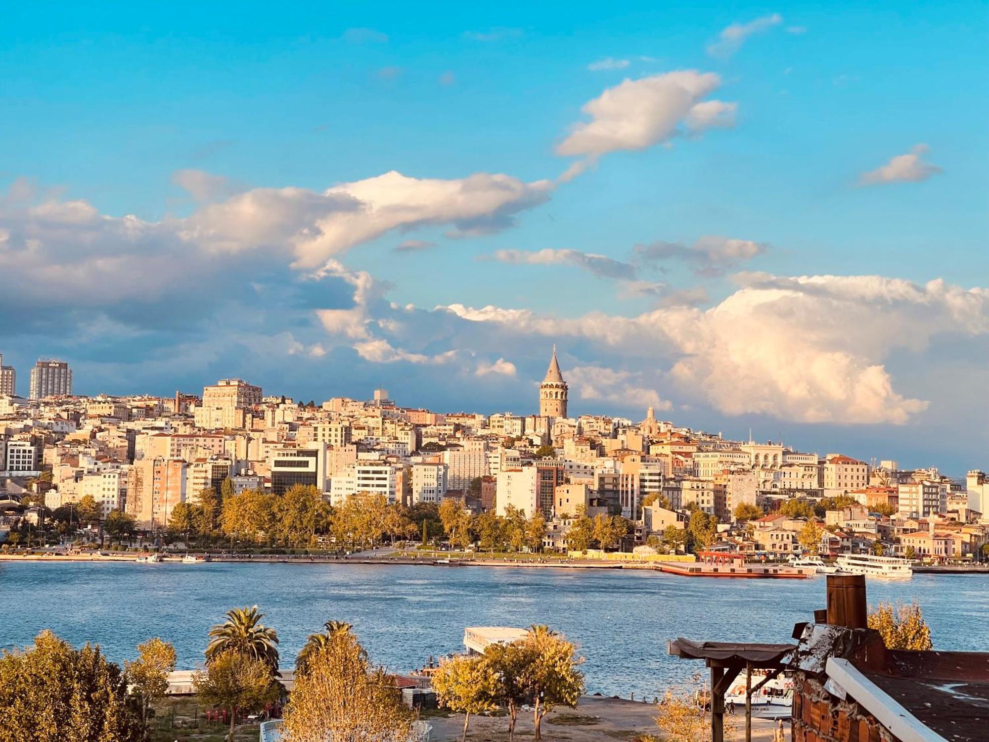 The Astra Hotel Istanbul Exteriör bild