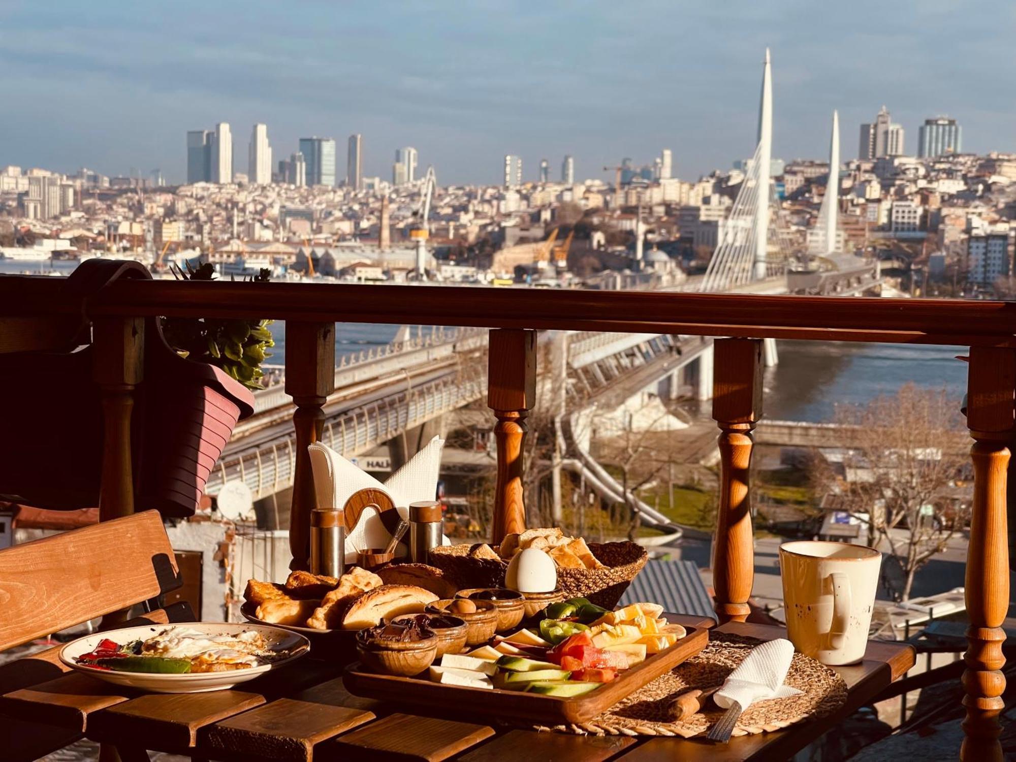 The Astra Hotel Istanbul Exteriör bild